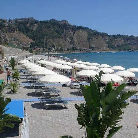 Guest house Il Cantone Del Faro 4*