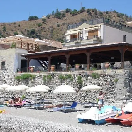 Il Cantone Del Faro Guest house Giardini Naxos
